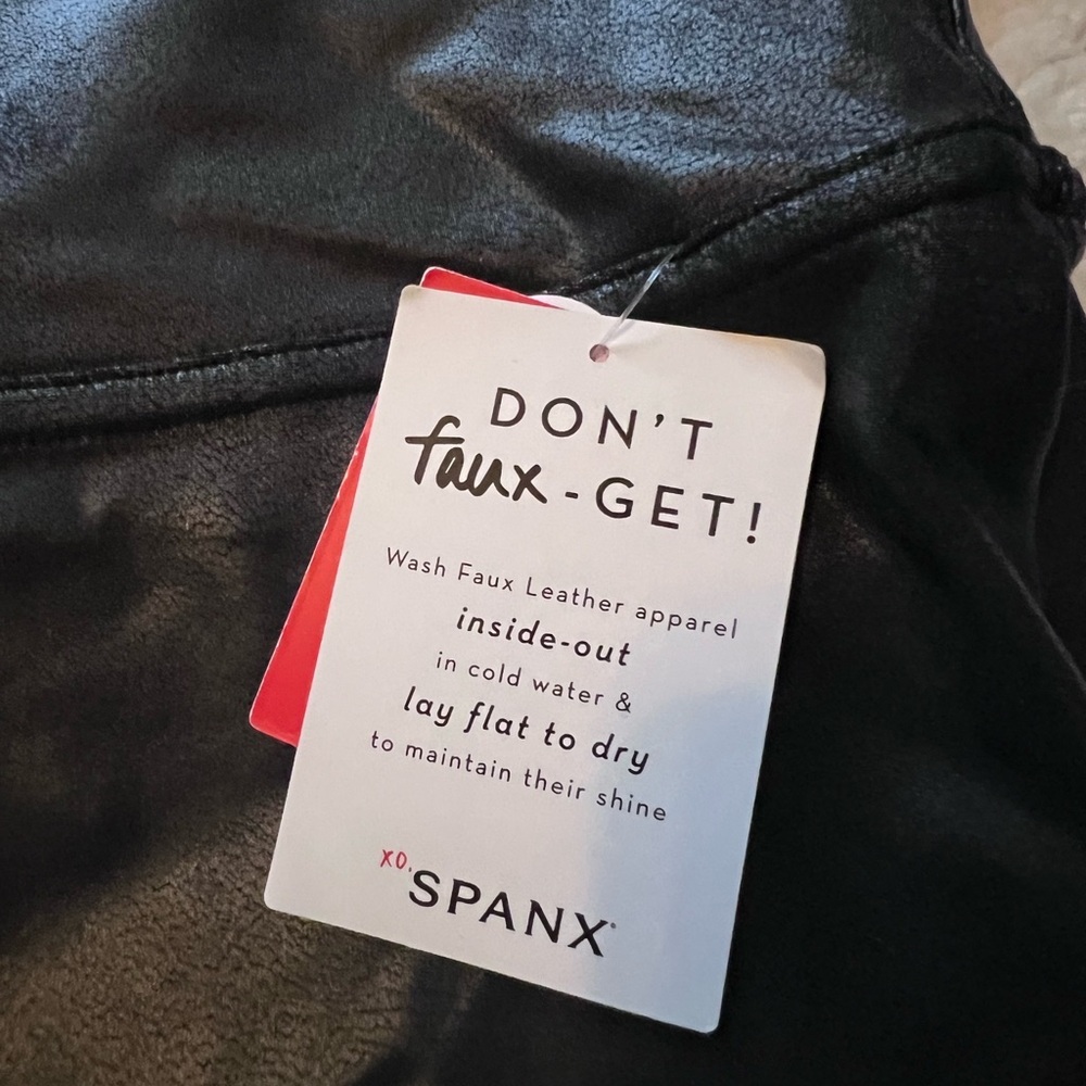 SPANX Black Faux-Leather Leggings with Branded Tag - Picture 3 of 4